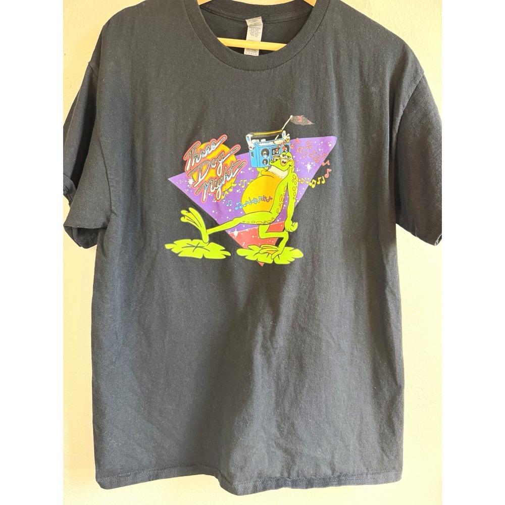 Gildan Ultra Cotton Three Dog Night 2023 Tour Frog Graphic Tee Black Large